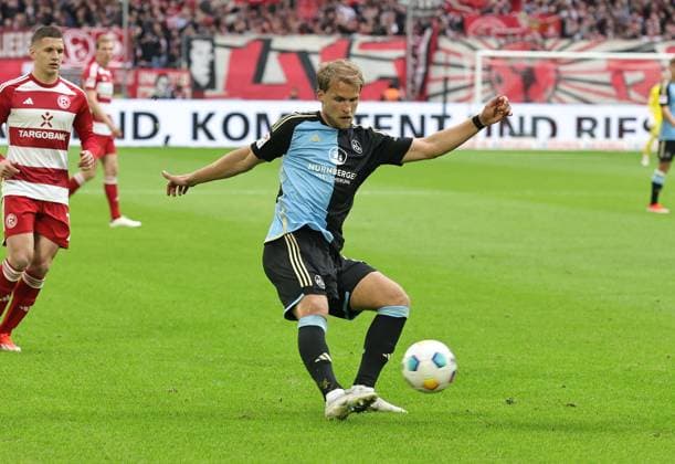 03 05 2024 Soccer Season 2023 2024 2 Soccer Bundesliga 32 Matchday Fortuna Düsseldorf 95 F95 1 FC Nuremberg FCN Club Sportfoto Zink DaMa xdaxmax DFL regulations prohibit any use of photographs as image sequences and or quasi video only for editorial use Sebastian Andersson 20, 1 FC Nuremberg FCN