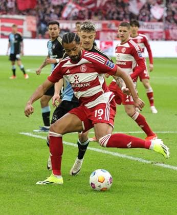 03 05 2024 Soccer Season 2023 2024 2 Soccer Bundesliga 32 Matchday Fortuna Düsseldorf 95 F95 1 FC Nuremberg FCN Club Sportfoto Zink DaMa xdaxmax DFL regulations prohibit any use of photographs as image sequences and or quasi video only for editorial use Emmanuel Iyoha 19, Fortuna Düsseldorf F95 Jannik Hofmann 43, 1 FC Nuremberg FCN