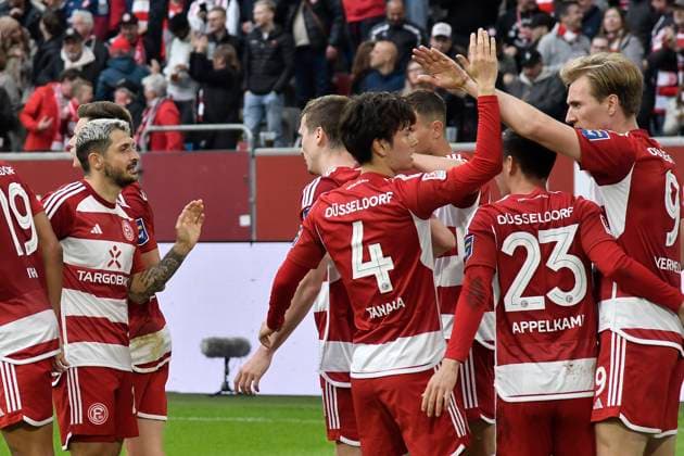 Vincent Vermeij 9, Fortuna Duesseldorf cheers after scoring the 1 0 goal with the team 03 05 2024 Soccer Fortuna Duesseldorf vs 1 FC Nuernberg , Merkur Spiel Arena, Duesseldorf, DFB DFL REGULATIONS PROHIBIT ANY USE OF PHOTOGRAPHS AS IMAGE SEQUENCES AND OR QUASI VIDEO NRW Germany Copyright: xpepphotox xHorstxMauelshagenx pep00321, pep_20240503_hm