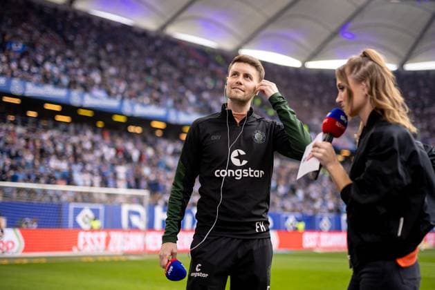 Hamburg, 3 May 2024 Football, 2 Bundesliga 2023 24, Hamburger SV FC St Pauli Fabian Hürzeler FC St Pauli, Coach DFL REGULATIONS PROHIBIT ANY USE OF PHOTOGRAPHS AS IMAGE SEQUENCES AND OR QUASI VIDEO