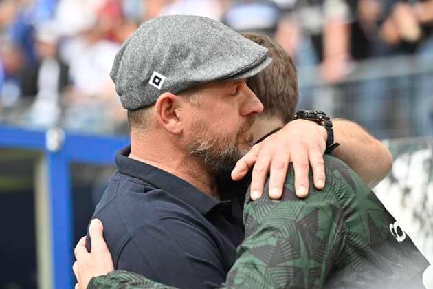 GER 2 FBL,, Hamburger SV vs FC St Pauli 03 05 2024, Volksparkstadion, Hamburg, GER 2 FBL, Hamburger SV vs FC St Pauli in picture Coach Fabian Huerzeler Hürzeler Paulli greets Coach Steffen Baumgart Hamburg before the match nordphotoxGmbH xWitke nph00002