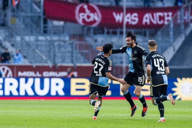 2 Soccer Bundesliga Fortuna Düsseldorf 1895 1 FC Nuremberg 03 05 2024 Cheering for 2 1 by Ivan Marquez 1 FC Nuremberg, 15 Nathaniel Brown 1 FC Nuremberg, 27 , Jannik Hofmann 1 FC Nuremberg, 43 2 Soccer Bundesliga Fortuna Düsseldorf 1895 1 FC Nuremberg, Düsseldorf, Merkur Spiel Arena DFL REGULATIONS PROHIBIT ANY USE OF PHOTOGRAPHS AS IMAGE SEQUENCES AND OR QUASI VIDEO Copyright: xBEAUTIFULxSPORTS Wunderlx