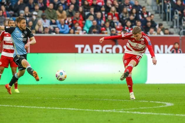 2 Soccer Bundesliga Fortuna Düsseldorf 1895 1 FC Nuremberg 03 05 2024 Isak Johannesson 8 Fortuna Duesseldorf 2 Soccer Bundesliga Fortuna Düsseldorf 1895 1 FC Nuremberg on 03 05 2024, Düsseldorf Copyright: xBEAUTIFULxSPORTS KennyxBeelex