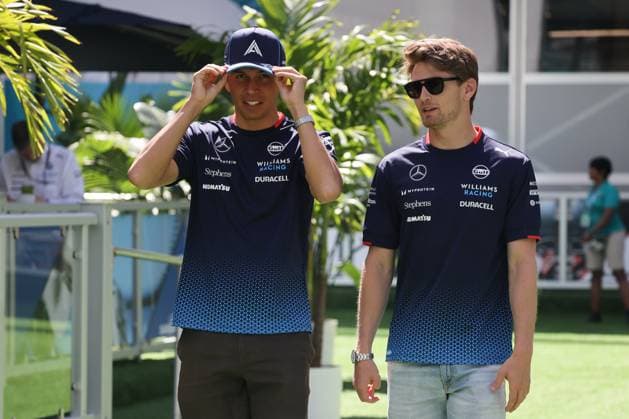 F1 Miami Grand Prix Practice before practice ahead of the Formula 1 Miami Grand Prix at Miami International Autodrome in Miami, United States on May 3, 2024. Miami United States  Copyright: xJakubxPorzyckix originalFilename:porzycki-f1miamig240503_nppZn.jpg