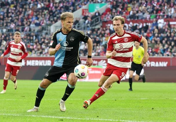 03 05 2024 Soccer Season 2023 2024 2 Soccer Bundesliga 32 Matchday Fortuna Düsseldorf 95 F95 1 FC Nürnberg FCN Club Sportfoto Zink DaMa xdaxmax DFL regulations prohibit any use of photographs as image sequences and or quasi video only for editorial use Sebastian Andersson 20, 1 FC Nürnberg FCN Vincent Vermeij 9, Fortuna Düsseldorf F95