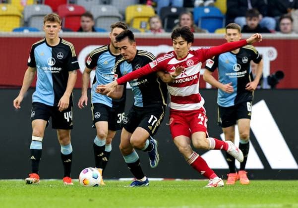 03 05 2024 Soccer Season 2023 2024 2 Soccer Bundesliga 32 Matchday Fortuna Düsseldorf 95 F95 1 FC Nuremberg FCN Club Sportfoto Zink DaMa xdaxmax DFL regulations prohibit any use of photographs as image sequences and or quasi video only for editorial use Jens Castrop 17, 1 FC Nuremberg FCN Ao Tanaka 4, Fortuna Düsseldorf F95
