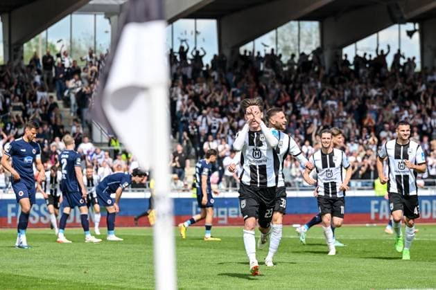 04 05 2024, Ulm, Germany, Donaustadion, SSV Ulm 1846 Fussball vs FC Viktoria Koeln 3 Liga, Max Brandt SSV Ulm 1846 Fußball Torjubel, jubilates after his goal to 2 0 Foto H Langer DFB DFL REGULATIONS PROHIBIT ANY USE OF PHOTOGRAPHS AS IMAGE SEQUENCES AND OR QUASI VIDEO Ulm Donaustadion Germany 062_062_ULMVIK20240504_024 Langer-541