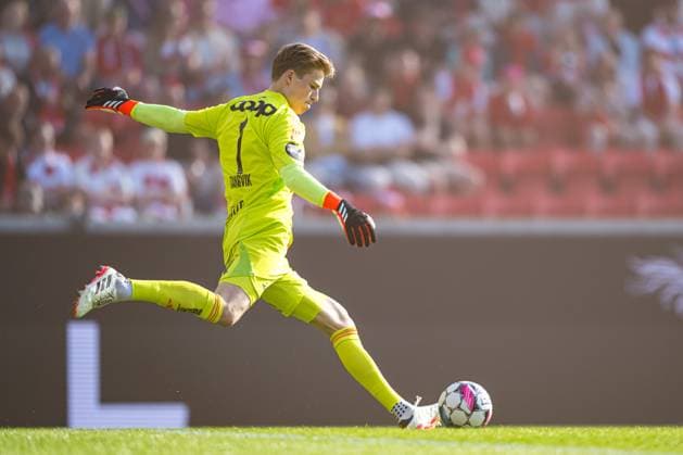 240504 Sander Tangvik of Rosenborg during the Eliteserien match between Brann and Rosenborg on May 4, 2024 in Bergen Photo Marius Simensen BILDBYRAN COP 238 bbeng brann eliteserien football fotball fotboll rosenborg  Copyright: MARIUSxSIMENSEN BB240504ZR042