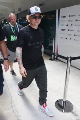 F1 Miami Grand Prix 2024 Qualifying Ed Sheeran before qualifying ahead of the Formula 1 Miami Grand Prix at Miami International Autodrome in Miami, United States on May 4, 2024. Miami United States  Copyright: xJakubxPorzyckix originalFilename:porzycki-f1miamig240504_npQvT.jpg