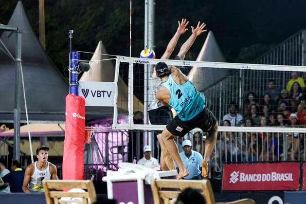Beach volleyball, Beachvolleyball World Tour, Brasilia BRASILIA (DF),05 04 2024- VOLLEY CIRCUIT WORLD, Beach Volleyball Match between Brazil x USA, valid for the World Volleyball Circuit, held in the city of Brasilia, on the afternoon of this Saturday, May 4, 2024 . (Foto: Wallace Martins Thenews2 imago images) SPO  Copyright: xWallacexMartinsx