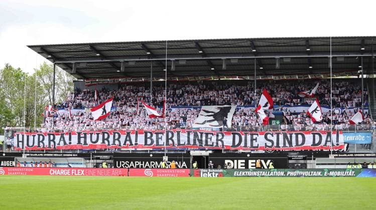 05 05 2024, Football, Men, 2 Bundesliga, Season 2023 2024, SV 07 Elversberg Hertha BSC Berlin, Choreography of the Hertha BSC Fans, Choreo Elversberg Ursapharm Arena an der Kaiserlinde Saarland Germany EN