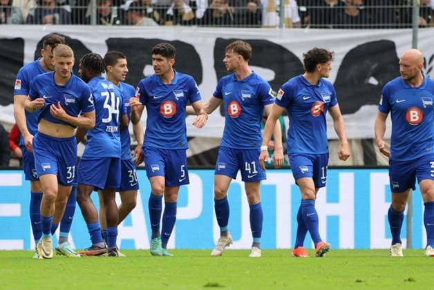 05 05 2024, Soccer, Men, 2 Bundesliga, Season 2023 2024, SV 07 Elversberg Hertha BSC Berlin, Goal celebration to 1 1, Goal by an own goal of Florian Le Joncour SV 07 Elversberg Elversberg Ursapharm Arena an der Kaiserlinde Saarland Germany EN