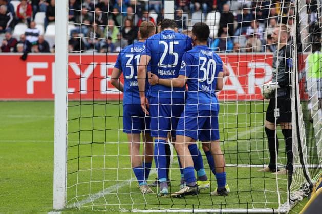 05 05 2024, Football, Men, 2 Bundesliga, Season 2023 2024, SV 07 Elversberg Hertha BSC Berlin, Goal celebration to 2 2, Goalscorer Palko Dardai Hertha BSC Elversberg Ursapharm Arena an der Kaiserlinde Saarland Germany EN