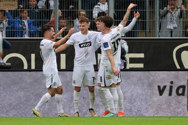 05 05 2024, Soccer, Men, 2 Bundesliga, Season 2023 2024, SV 07 Elversberg Hertha BSC Berlin, Goal celebration to 3 2, Goalscorer Paul Wanner SV 07 Elversberg Elversberg Ursapharm Arena an der Kaiserlinde Saarland Germany EN