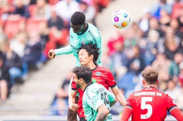 05 05 2024 Soccer, 2023 2024, 2 Bundesliga, Matchday 32, Hannover 96 SC Paderborn 07 L R Jesse Edem Tugbenyo Paderborn , Sei Muroya Hannover , Adriano Grimaldi Paderborn , Phil Neumann Hannover DFL REGULATIONS PROHIBIT ANY USE OF PHOTOGRAPHS AS IMAGE SEQUENCES AND OR QUASI VIDEO
