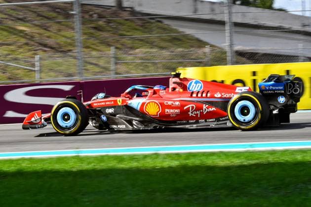 Formula 1 GP Miami USA 05 05 2024 Carlos Sainz 55, Scuderia Ferrari Formula 1 GP Miami USA 05 05 2024 Copyright: xBEAUTIFULxSPORTS Erlhofx