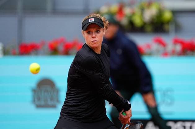 May 5, 2024, Madrid, Madrid, SPAIN: Laura Siegemund of Germany plays doubles with Barbora Krejcikova of Czech Republic against Cristina Bucsa and Sara Sorribes of Spain during the WTA, Tennis Damen Doubles Final of the Mutua Madrid Open 2024, ATP, Tennis Herren Masters 1000 and WTA 1000, tournament celebrated at Caja Magica on May 05, 2024 in Madrid, Spain. Madrid SPAIN - ZUMAa181 20240505_zaa_a181_055 Copyright: xOscarxJ.xBarrosox