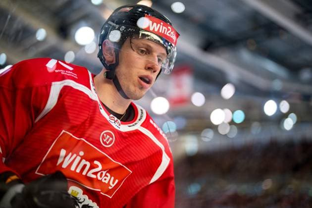 Ice hockey, Eishockey - AUT vs CAN, test match VIENNA,AUSTRIA,05.MAY.24 - ICE HOCKEY - OEEHV international test match, men, Austria vs Canada. Image shows Marco Rossi (AUT).  GEPAxpictures xEdgarxEisner