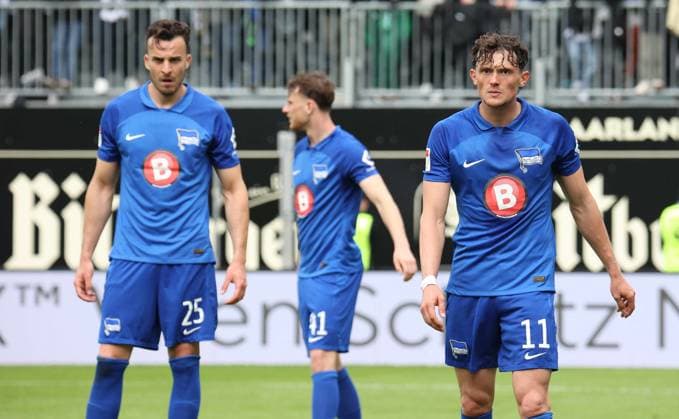 05 05 2024, Football, Men, 2 Bundesliga, Season 2023 2024, SV 07 Elversberg Hertha BSC Berlin, Haris Tabakovic Hertha BSC , Pascal Klemens Hertha BSC and Fabian Reese Hertha BSC are disappointed Elversberg Ursapharm Arena an der Kaiserlinde Saarland Germany EN