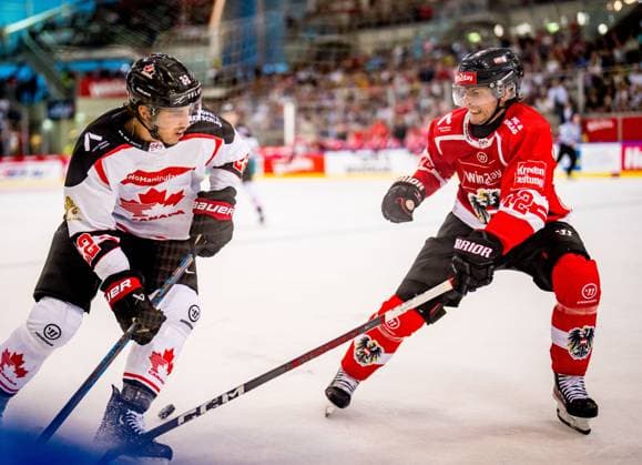 Ice hockey, Eishockey - AUT vs CAN, test match VIENNA,AUSTRIA,05.MAY.24 - ICE HOCKEY - OEEHV international test match, men, Austria vs Canada. Image shows Dylan Cozens (CAN) and David Maier (AUT).  GEPAxpictures xEdgarxEisner