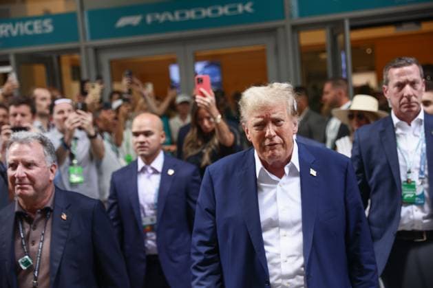 Donald Trump At F1 Miami Grand Prix 2024 Donald Trump, 45th President of the United States, before the Formula 1 Miami Grand Prix at Miami International Autodrome in Miami, United States on May 5, 2024. Miami United States  Copyright: xJakubxPorzyckix originalFilename:porzycki-donaldtr240505_nph4R.jpg