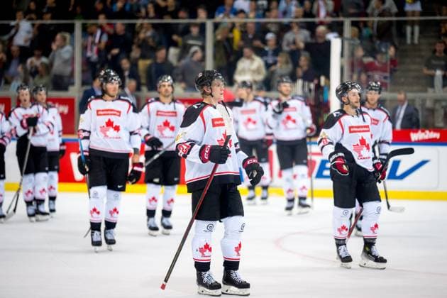 Ice hockey, Eishockey - AUT vs CAN, test match VIENNA,AUSTRIA,05.MAY.24 - ICE HOCKEY - OEEHV international test match, men, Austria vs Canada. Image shows the team of CAN.  GEPAxpictures xEdgarxEisner