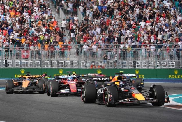 Formula 1 Crypto com Miami Grand Prix 05 05 2024, Miami International Autodrome, Miami, Formula 1 Crypto com Miami Grand Prix,pictured Max Verstappen NLD , Oracle Red Bull Racing, Charles Leclerc MCO , Scuderia Ferrari HP, Oscar Piastri AUS , McLaren F1 Team, Carlos Sainz Jr ESP , Scuderia Ferrari HP nordphotoxGmbHx xBratic nph00250