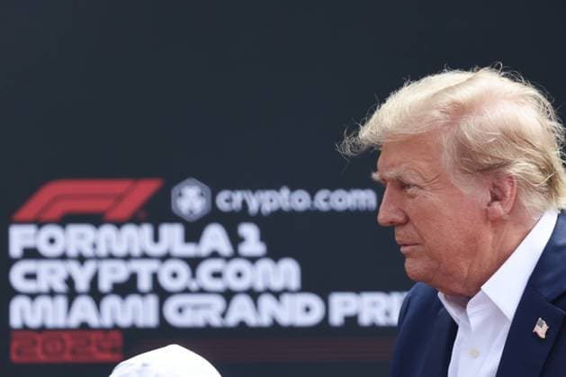 F1 Miami Grand Prix 2024 Donald Trump before the Formula 1 Miami Grand Prix at Miami International Autodrome in Miami, United States on May 5, 2024. Miami United States  Copyright: xJakubxPorzyckix originalFilename:porzycki-f1miamig240505_npblx.jpg