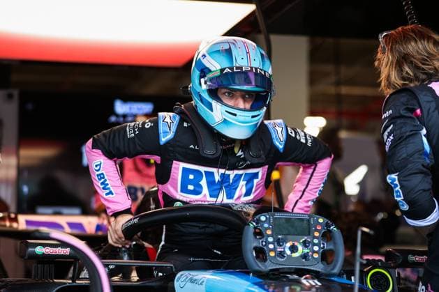 GASLY Pierre (fra), Alpine F1 Team A524, portrait during the Formula 1 Crypto.com Miami Grand Prix 2024, 6th round of the 2024 Formula One World Championship, WM, Weltmeisterschaft from May 3 to 5, 2024 on the Miami International Autodrome, in Miami, United States of America - F1 - MIAMI GRAND PRIX 2024 DPPI Panoramic  240505_R06_MIAMI_DP_AV6_9665
