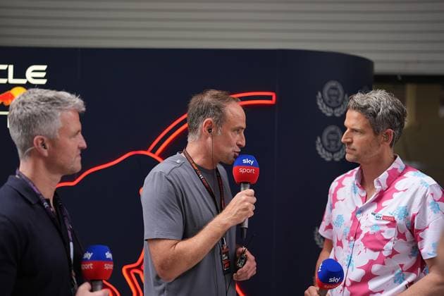 05 05 2024, Miami International Autodrome, Miami, Formula 1 Crypto com Miami Grand Prix,pictured Former German Formula 1 driver Ralf Schumacher with Red Bull boss Oliver Mintzlaff and Sky presenter Peter Hardenacke Defodi 506 20240505 hbr 2278 Defodi-506