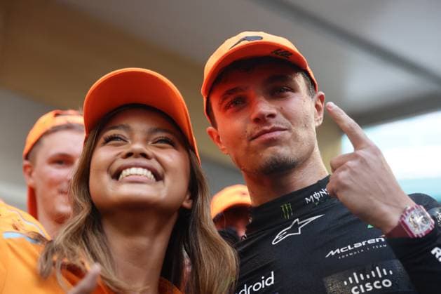 F1 Miami Grand Prix 2024 Bianca Bustamante and Lando Norris of McLaren celebrate with the team after the Formula 1 Miami Grand Prix at Miami International Autodrome in Miami, United States on May 5, 2024. Miami United States  Copyright: xJakubxPorzyckix originalFilename:porzycki-f1miamig240505_npFHT.jpg
