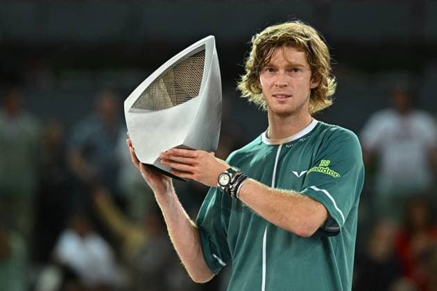 Andrey Rublev Wins Mutua Open - Madrid Andrey Rublev (RUS) wins the men final match at the Mutua Madrid Open in Madrid , Spain, on May, 5, 2024. Photo by Corinne Dubreuil ABACAPRESS.COM Madrid Spain  Copyright: xDubreuilxCorinne ABACAx