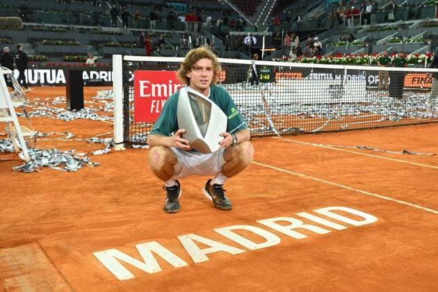 Andrey Rublev Wins Mutua Open - Madrid Andrey Rublev (RUS) wins the men final match at the Mutua Madrid Open in Madrid , Spain, on May, 5, 2024. Photo by Corinne Dubreuil ABACAPRESS.COM Madrid Spain  Copyright: xDubreuilxCorinne ABACAx