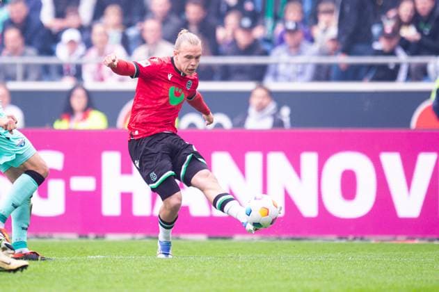 05 05 2024 Soccer, 2023 2024, 2 Bundesliga, 32 Matchday, Hannover 96 SC Paderborn 07 Lars Gindorf Hannover DFL REGULATIONS PROHIBIT ANY USE OF PHOTOGRAPHS AS IMAGE SEQUENCES AND OR QUASI VIDEO