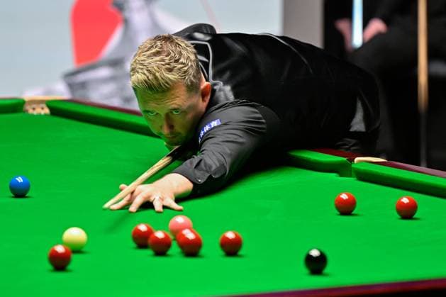 Sport Themen der Woche KW19 Sport Bilder des Tages Cazoo World Championships 2024 Kyren Wilson takes a shot, during the Cazoo World Championships 2024 Final at Crucible Theatre, Sheffield, United Kingdom, 6th May 2024 (Photo by Cody Froggatt News Images) Sheffield Crucible Theatre South Yorkshire United Kingdom Copyright: xCodyxFroggatt NewsxImagesx