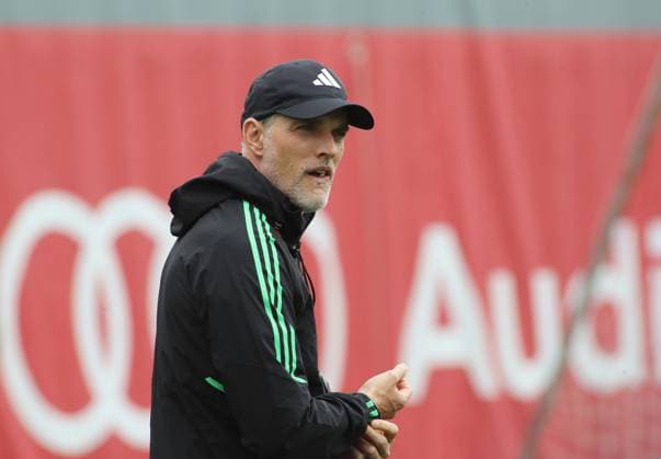 Munich, Germany 07 May 2024 Football, Men, Season 2023 2024, FC Bayern Munich, Säbener Strasse, Training ground, Final training, Champions League Thomas Tuchel, Coach FC Bayern Munich on the way to the training ground, view to the right