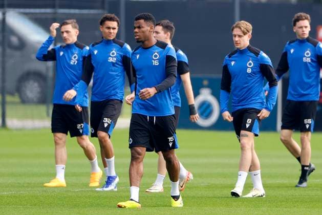 Club Brugge v Fiorentina - UEFA Europa Conference League - media activities WESTKAPELLE, BELGIUM - MAY 07 : Onyedika Raphael midfielder of Club Brugge during a training session prior to the UEFA Europa Conference League semi-finals 2nd leg match between Club Brugge and Fiorentina at the training grounds on May 7, 2024 in Westkapelle, Belgium, 07 05 2024 Westkapelle Belgium  Copyright: xJanxDexMeuleneirx