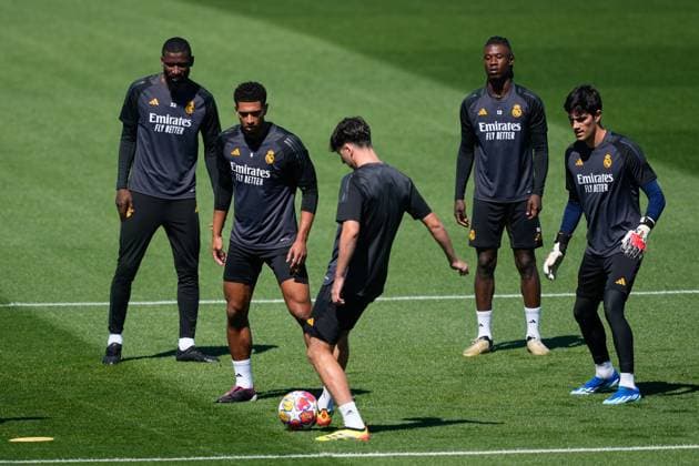 May 7, 2024, Valdebebas, Madrid, SPAIN: Jude Bellingham during the training day of Real Madrid prior the UEFA Champions League, Semi Final round 2, football match to play against FC Bayern Munich at Ciudad Deportiva Real Madrid on May 07, 2024 in Valdebebas, Madrid, Spain. Valdebebas SPAIN - ZUMAa181 20240507_zaa_a181_003 Copyright: xOscarxJ.xBarrosox