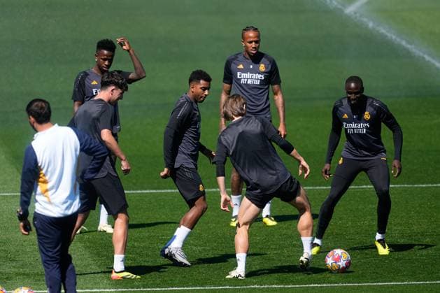 May 7, 2024, Valdebebas, Madrid, SPAIN: Rodrygo Goes, Eder Militao, Luka Modric and Ferland Mendy during the training day of Real Madrid prior the UEFA Champions League, Semi Final round 2, football match to play against FC Bayern Munich at Ciudad Deportiva Real Madrid on May 07, 2024 in Valdebebas, Madrid, Spain. Valdebebas SPAIN - ZUMAa181 20240507_zaa_a181_022 Copyright: xOscarxJ.xBarrosox
