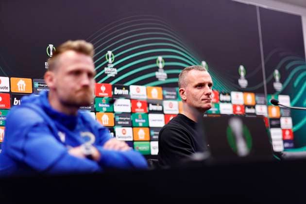 Club Brugge v Fiorentina - UEFA Europa Conference League - media activities BRUGGE, BELGIUM - MAY 07 : Mignolet Simon goalkeeper and Hayen Nicky head coach of Club Brugge pictured during a press conference, PK, Pressekonferenz prior to the UEFA Europa Conference League semi-finals 2nd leg match between Club Brugge and Fiorentina at the training grounds on May 7, 2024 in Brugge, Belgium, 07 05 2024 Brugge Belgium  Copyright: xJanxDexMeuleneirx