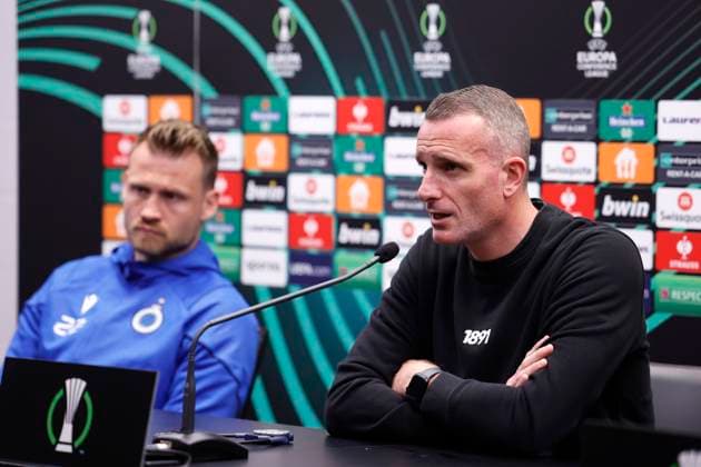 Club Brugge v Fiorentina - UEFA Europa Conference League - media activities BRUGGE, BELGIUM - MAY 07 : Mignolet Simon goalkeeper and Hayen Nicky head coach of Club Brugge pictured during a press conference, PK, Pressekonferenz prior to the UEFA Europa Conference League semi-finals 2nd leg match between Club Brugge and Fiorentina at the training grounds on May 7, 2024 in Brugge, Belgium, 07 05 2024 Brugge Belgium  Copyright: xJanxDexMeuleneirx