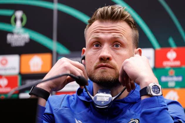 Club Brugge v Fiorentina - UEFA Europa Conference League - media activities BRUGGE, BELGIUM - MAY 07 : Mignolet Simon goalkeeper and Hayen Nicky head coach of Club Brugge pictured during a press conference, PK, Pressekonferenz prior to the UEFA Europa Conference League semi-finals 2nd leg match between Club Brugge and Fiorentina at the training grounds on May 7, 2024 in Brugge, Belgium, 07 05 2024 Brugge Belgium  Copyright: xJanxDexMeuleneirx