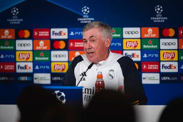 Uefa Champions League 2024: Real Madrid Real Madrid Training Session and press conference, PK, Pressekonferenz MADRID, SPAIN - MAY 7: Carlo Ancelotti, coach of Real Madrid, speaks during Real Madrid Training Session and Press Conference ahead of their UEFA Champions League semi-final second leg match against FC Bayern Munchen at Ciudad Real Madrid on May 7, 2024 in Valdebebas, Spain. Valdebebas Ciudad Real Madrid Madrid Spain Copyright: xAlbertoxGardinx AGardin_20240507_football_Champions_League_Real_Madrid_Press_Conference_298