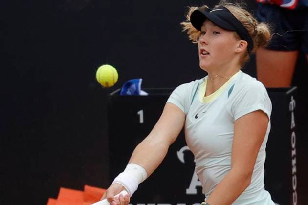Internazionali BNL D Italia 2024 - Day Two Mirra Andreeva is playing against Paula Badosa of Spain in the Women s Singles first round match on day two of the Internazionali BNL D Italia at Foro Italico in Rome, Italy, on May 7, 2024. Rome Lazio Italy  Copyright: xCiroxDexLucax originalFilename:deluca-internaz240507_np7FL.jpg