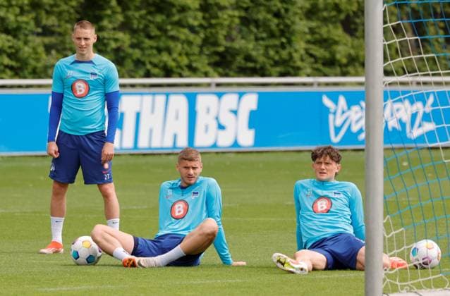 Germany, Berlin, Sportpark, GER, 2 FBL, Hertha BSC, Season 2023 24, Training, Photo Palko Dardai , Marton Dardai, Fabian Reese