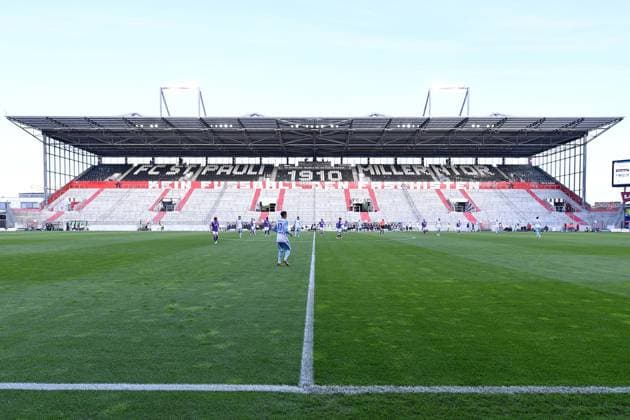 Soccer 2 Bundesliga 32 Matchday VfL Osnabrück FC Schalke 04 on 07 05 2024 at Millerntor Stadium in Hamburg Ghost match The match will take place without spectators xRx