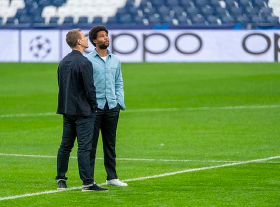 07 05 2024, Football UEFA Champions League 2023 2024 1 day before the semi-final, Real Madrid FC Bayern Munich, Arrival of FC Bayern team at Santiago Bernabeu stadium Madrid Serge Gnabry FC Bayern Munich