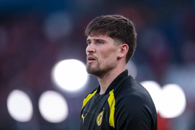 07 05 2024, Football, Season 2023 2024, UEFA Champions League, Semi-final, Paris Saint Germain Borussia Dortmund, Goalkeeper Gregor Kobel Borussia Dortmund , Paris Parc de Princes Paris France xRHR PHOTO DEx Copyright: DennisxEwert RHR-FOTOx RHR-FOTO DE