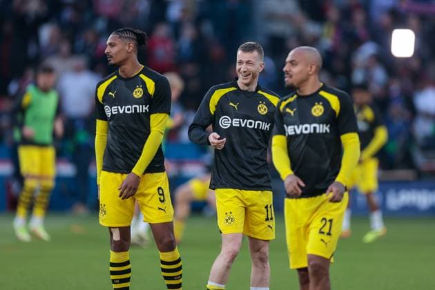 07 05 2024, Football, 2023 2024 season, UEFA Champions League, semi-final, Paris Saint Germain Borussia Dortmund, f l Sebastien Haller Borussia Dortmund , Marco Reus Borussia Dortmund , Donyell Malen Borussia Dortmund laughing, Paris Parc de Princes Paris France xRHR PHOTO ENx Copyright: DennisxEwert RHR-FOTOx RHR-FOTO DE