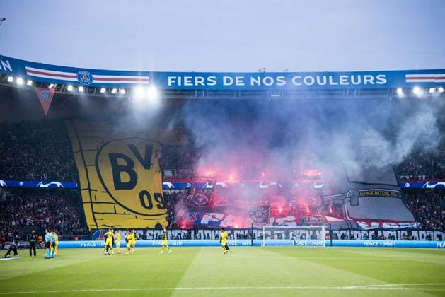 UEFA Champions League FC Paris Saint Germain Borussia Dortmund 07 05 2024 Choreography of the fans of FC Paris Saint Germain The Borussia Dortmund BVB logo in a wall that is burning and broken out of which a PSG FC Paris Saint Germain bus is driving UEFA Champions League FC Paris Saint Germain Borussia Dortmund , Paris, Parc des Princes Copyright: xBEAUTIFULxSPORTS Wunderlx